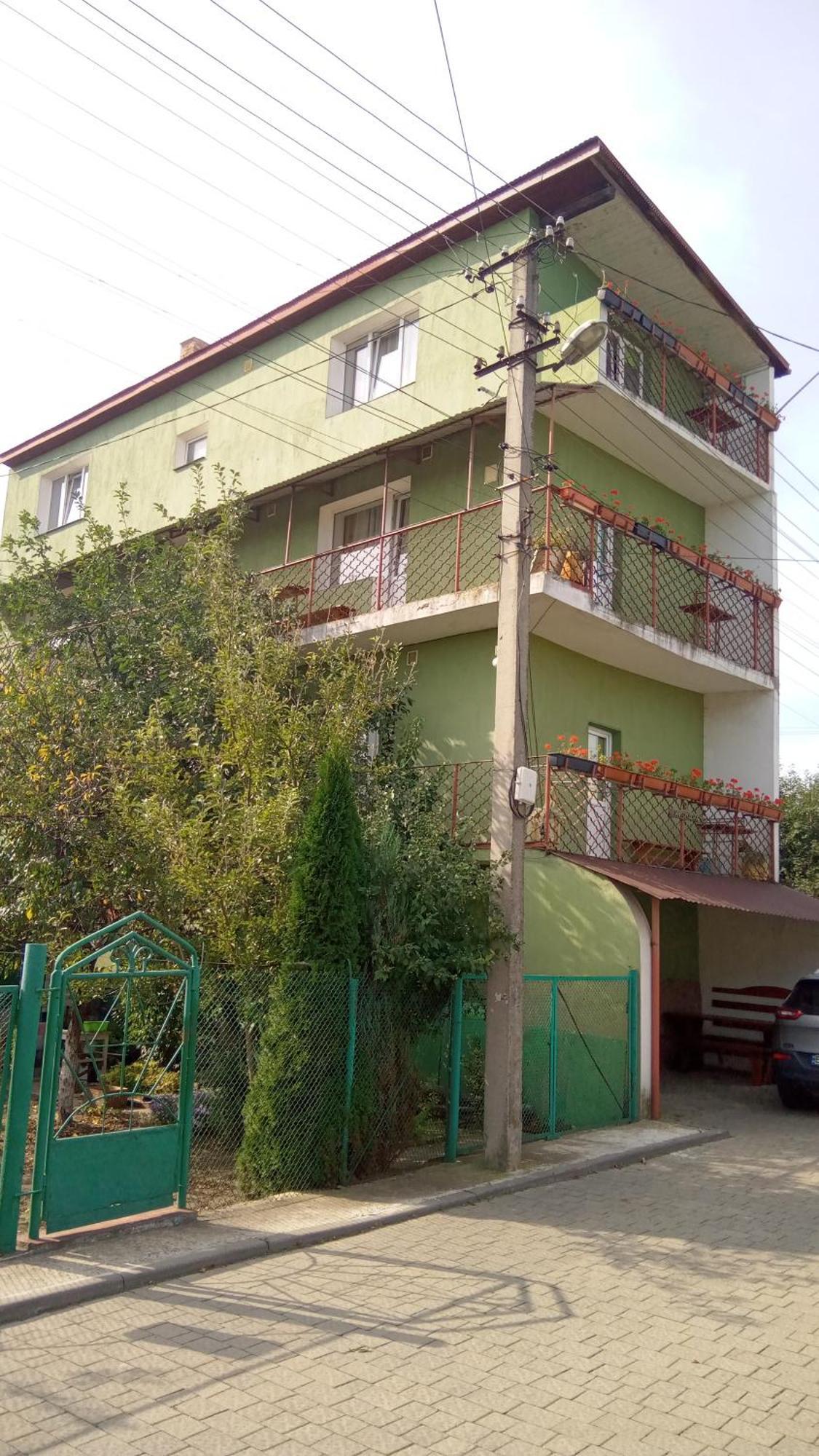 Coffee Hostel Лвив Екстериор снимка