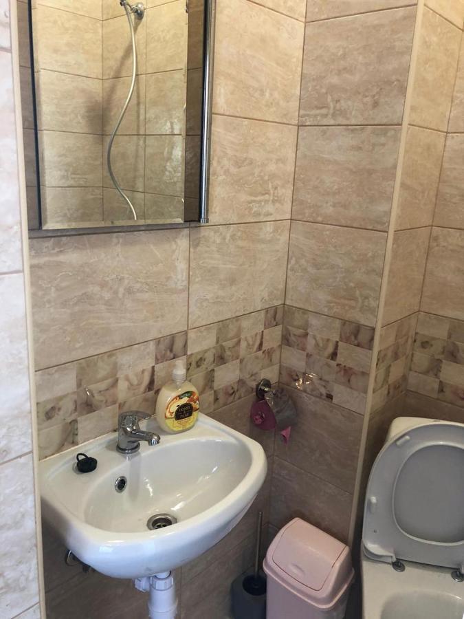 Coffee Hostel Лвив Екстериор снимка