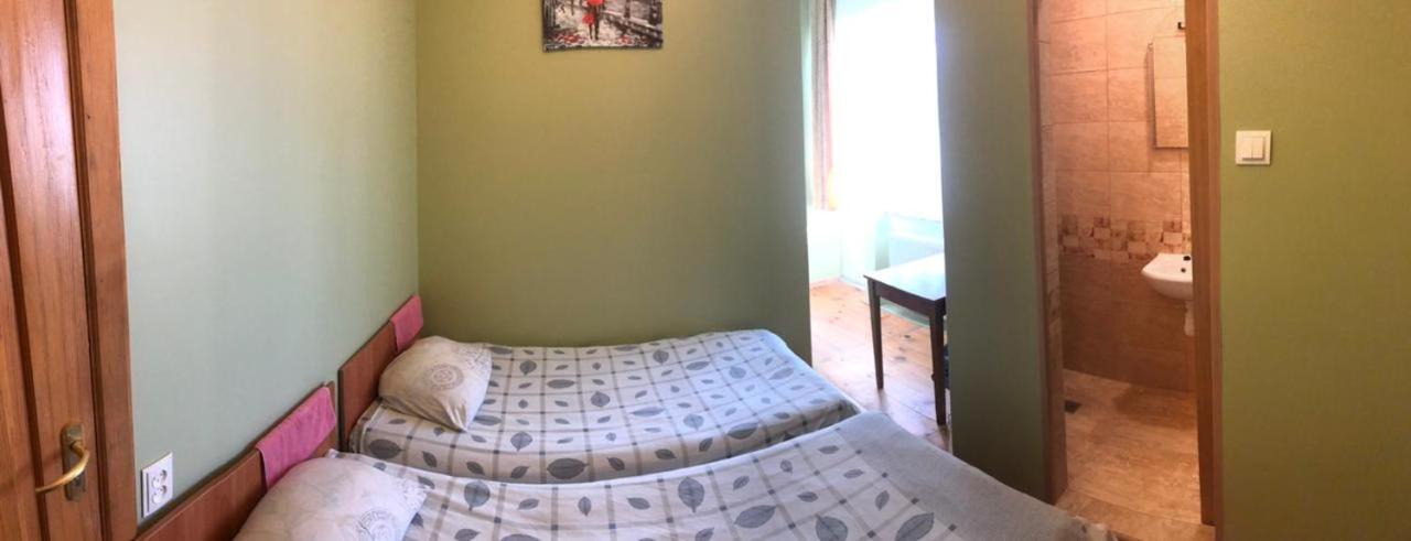 Coffee Hostel Лвив Екстериор снимка