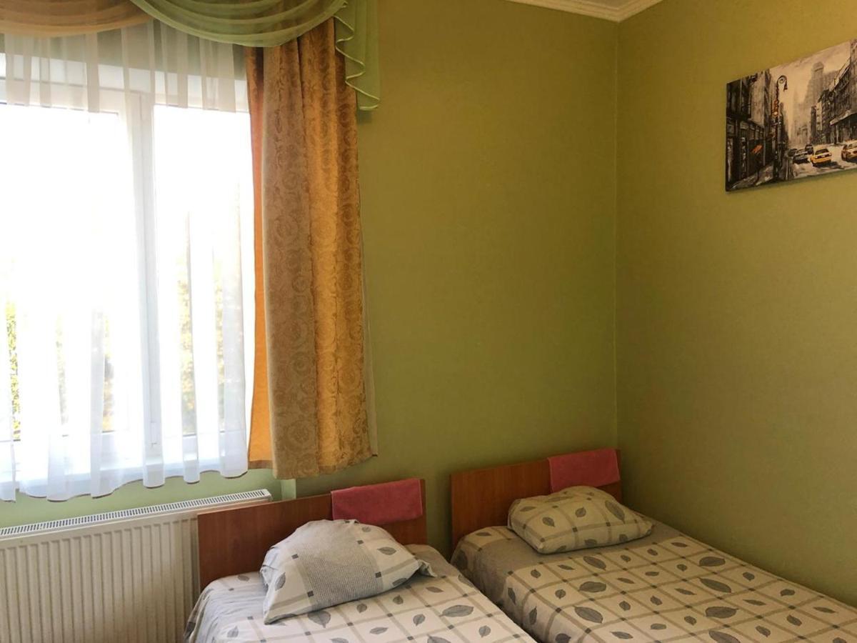 Coffee Hostel Лвив Екстериор снимка